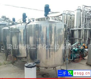 低价供应不锈钢电动搅拌罐 电加热不锈钢储罐