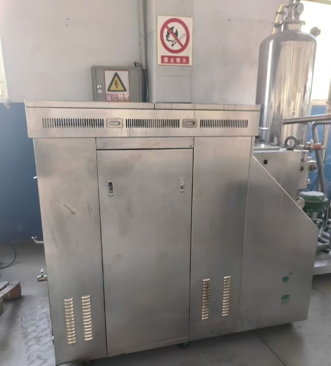 转让二手高压均质机 一台流量4000L压力60兆帕