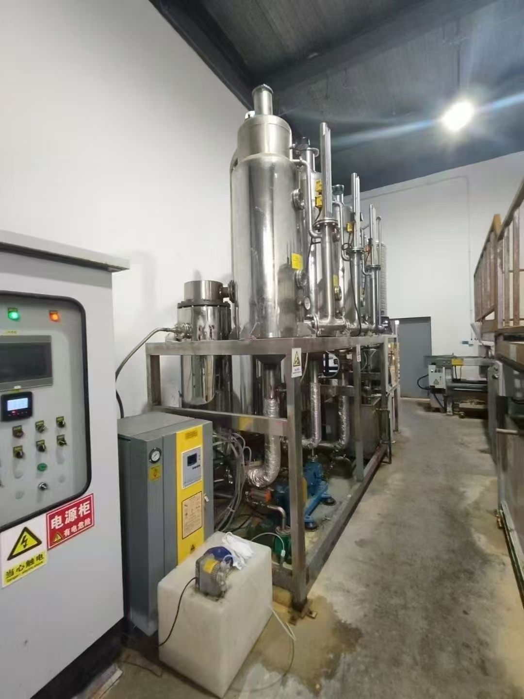 转让二手强制循环蒸发器 一套三效1吨撬装式强制循环