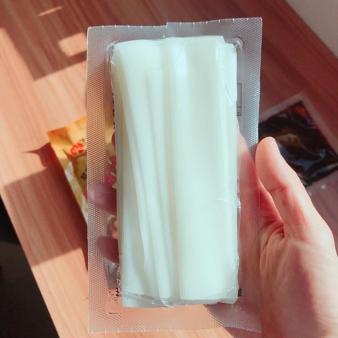 糍粑拉伸膜包装机,二手年糕拉伸膜真空包装机,看好的