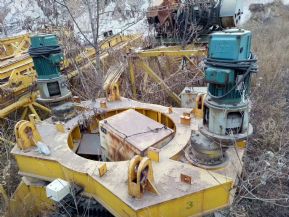 沈阳处理3台12年四川天成5513二手塔吊