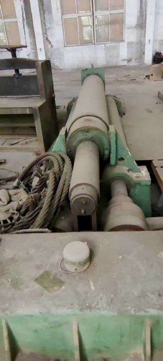 出售一台二手40X3米机械卷板机