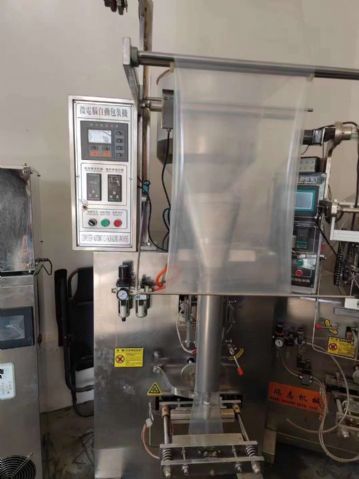 转让二手液体包装机 一台420型*灌装1公斤液体包