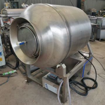 转让二手真空滚揉机 一台容积600L带变频真空滚揉
