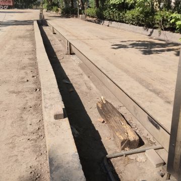 转让9成新100吨地磅