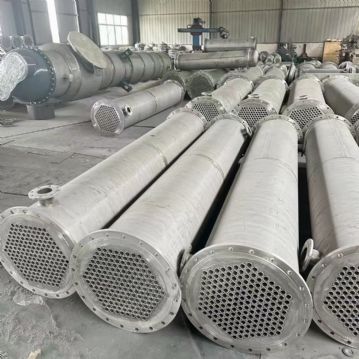 转让一台九成新二手列管冷凝器，换热器2平方_800