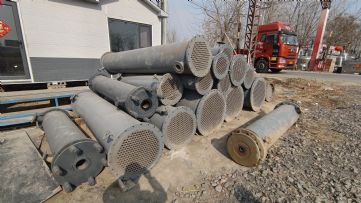 转让全新未用钛材列管冷凝器100根，规格齐全