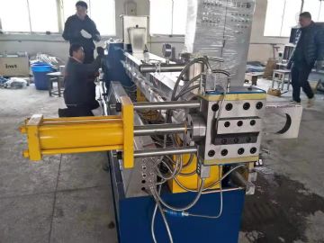 出售【回收】南京中品65B平行双螺杆造粒机